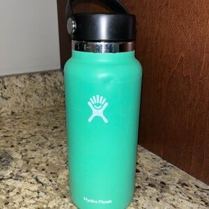 Hydroflask Green